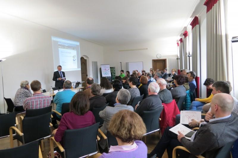 Seminar zur Motivation für die Teilnahme am Wettbewerb "Unser Dorf hat Zukunft - unser Dorf soll schöner werden "